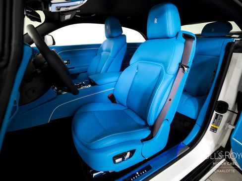 New 2025 Rolls-Royce Spectre w/ Spectre Enhancement Package AWD/4WD image 13