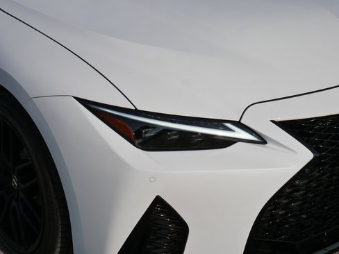 Used 2024 Lexus IS 500 image 16