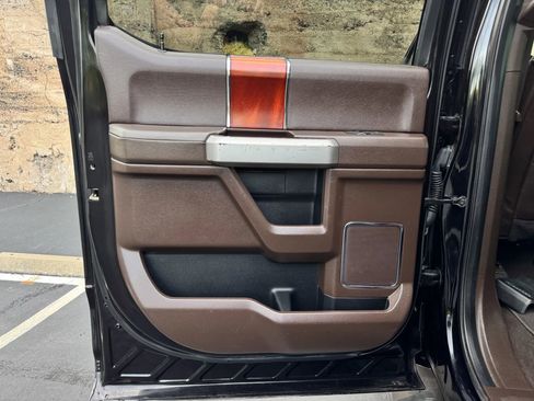 Used 2020 Ford F150 King Ranch w/ Trailer Tow Package AWD/4WD image 25