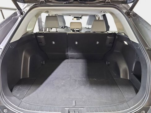 Used 2022 Toyota RAV4 XLE Premium AWD/4WD image 14