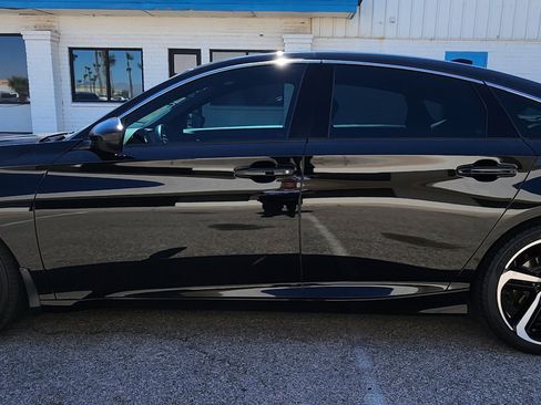 Used 2022 Honda Accord Sport image 8