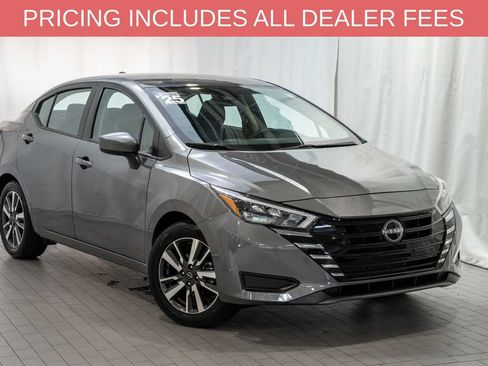 Used 2025 Nissan Versa SV FWD image 1