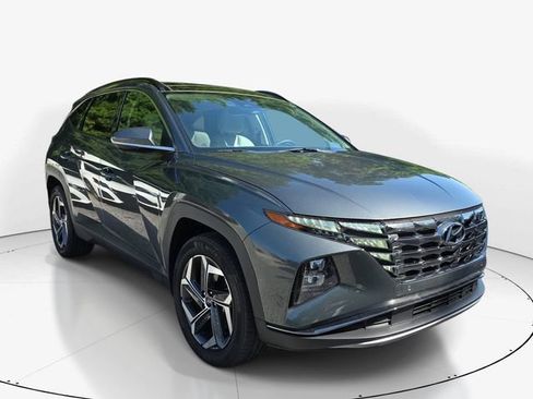 Used 2024 Hyundai Tucson Limited AWD/4WD image 3