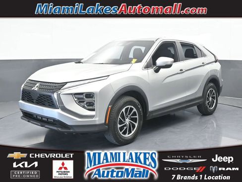 Used 2023 Mitsubishi Eclipse Cross ES image 1