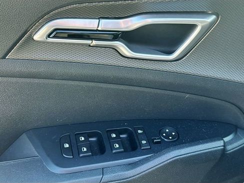 Certified 2023 Kia Sportage LX image 19