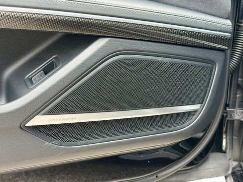 Used 2023 Audi S8 4.0T image 24