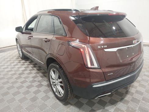 Used 2023 Cadillac XT5 Sportv AWD/4WD image 2
