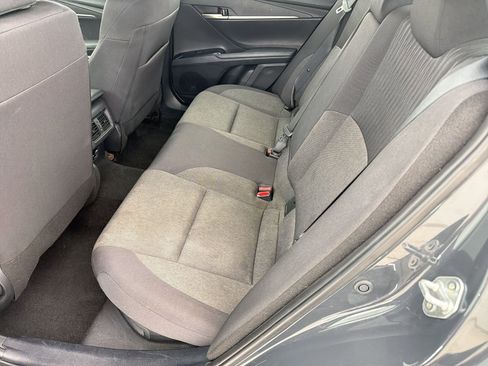 Used 2025 Toyota Camry LE FWD image 13