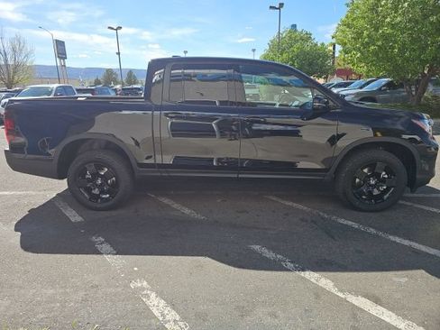 New 2026 Honda Ridgeline Black Edition image 4