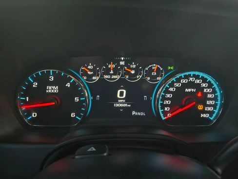 Used 2017 GMC Yukon Denali w/ Open Road Package image 16