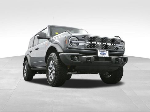 New 2025 Ford Bronco Badlands image 43