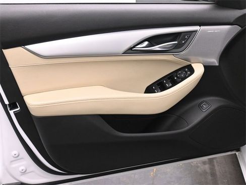 Used 2023 Cadillac CT5 Luxury w/ Sun And Sound Package image 9