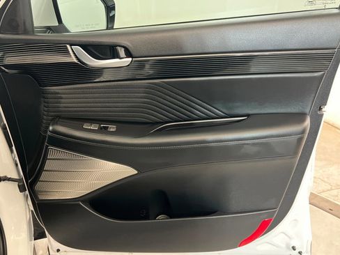 Used 2024 Hyundai Palisade Calligraphy image 24