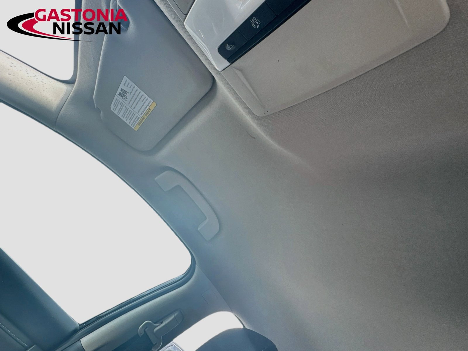 Used 2024 Nissan Sentra SV FWD image 27
