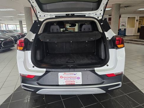 Used 2021 Buick Encore GX Preferred w/ Cold Weather Comfort Package FWD image 24
