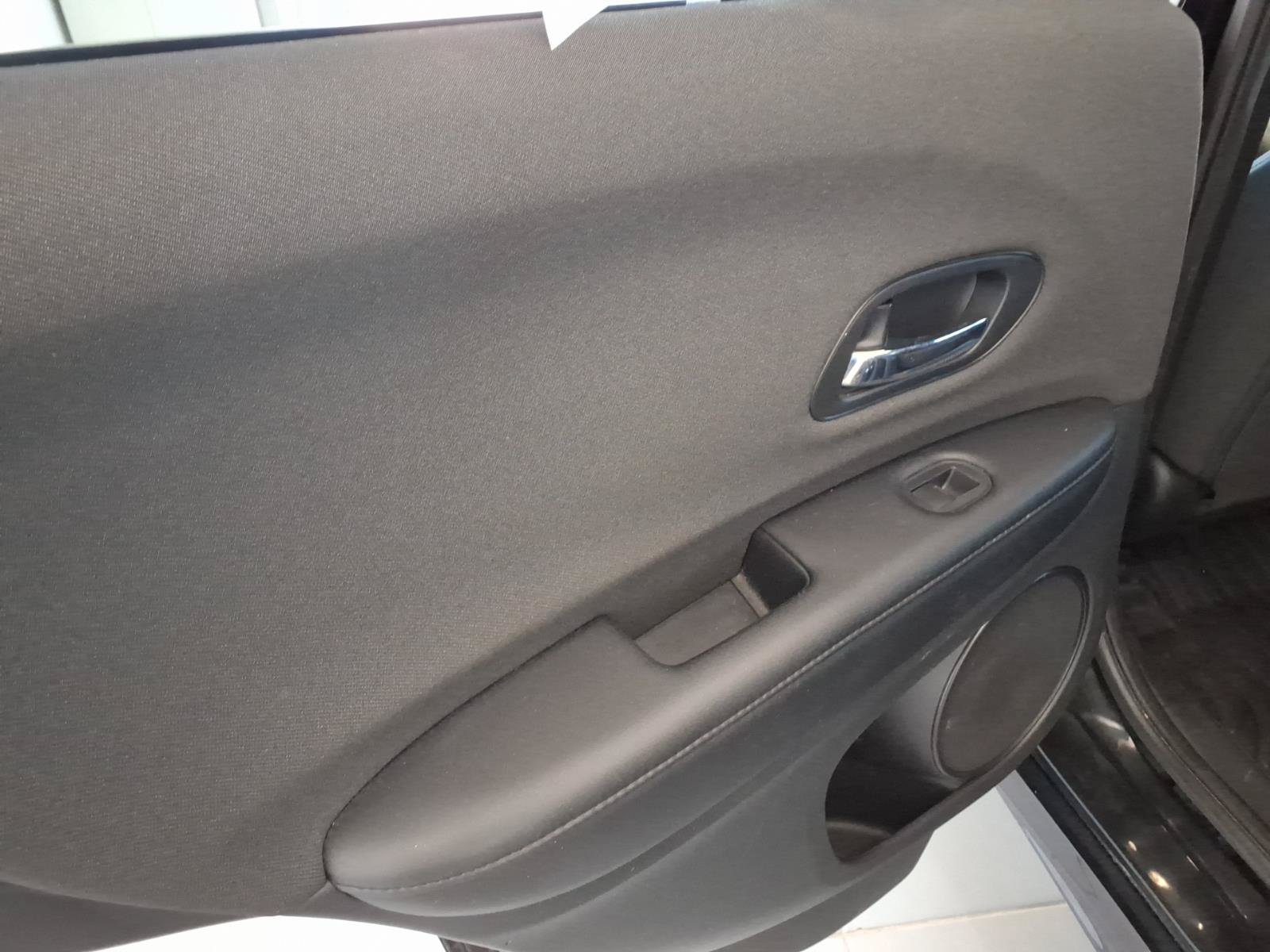 Certified 2022 Honda HR-V Sport image 14