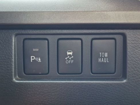 Used 2015 Toyota Tundra SR AWD/4WD image 22