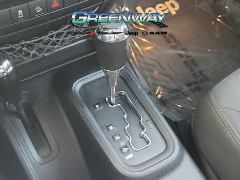 Used 2016 Jeep Wrangler Unlimited Sport image 22