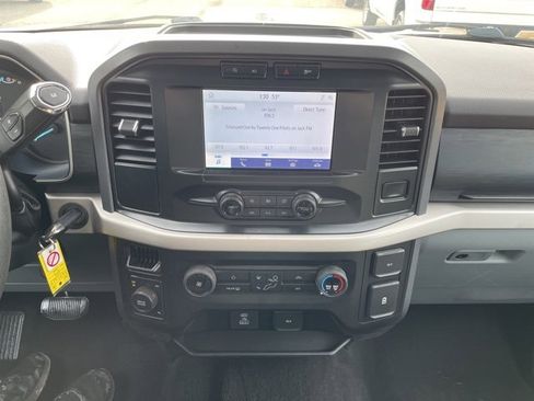 Used 2021 Ford F150 XLT image 13