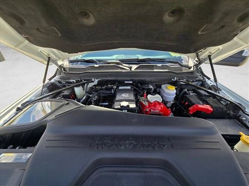 Used 2022 RAM 2500 Big Horn w/ Level C Equiment Group AWD/4WD image 18