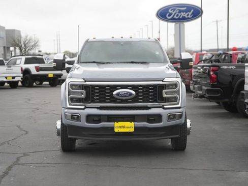 Used 2026 Ford F450 Platinum w/ Platinum Plus Package image 3
