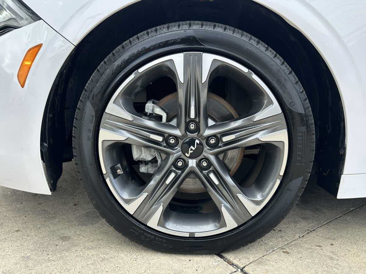 Used 2022 Kia K5 EX w/ EX Premium Package FWD image 9