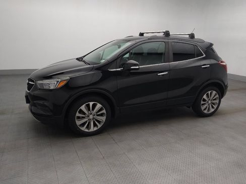 Used 2019 Buick Encore Preferred FWD image 2