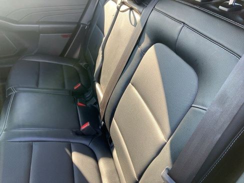 Used 2022 Ford Escape SEL image 23