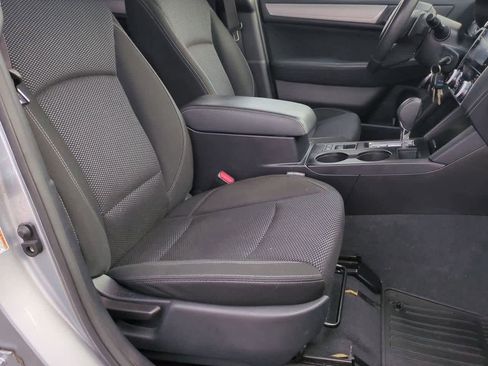 Used 2018 Subaru Outback 2.5i Premium image 20