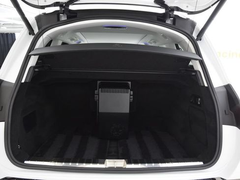 Used 2026 Mercedes-Benz Maybach GLS 600 4MATIC image 30