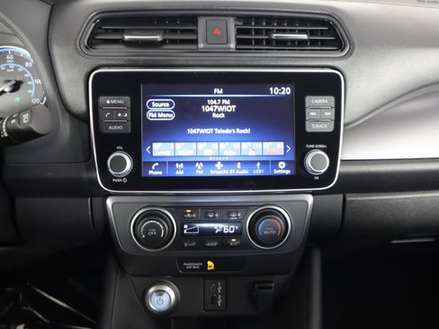 Used 2024 Nissan Leaf S image 20