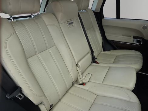 Used 2017 Land Rover Range Rover HSE AWD/4WD image 22