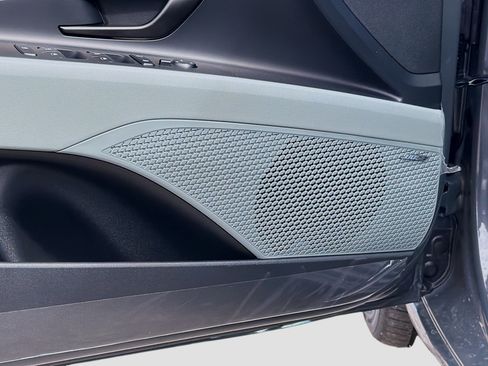 New 2026 Hyundai Elantra Limited image 22