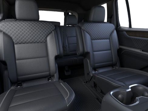 New 2026 GMC Acadia Denali w/ Super Cruise Package image 17