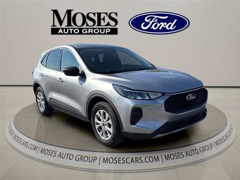 Certified 2024 Ford Escape Active w/ Tech Pack #1 AWD/4WD image 3