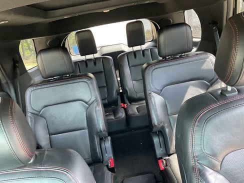 Used 2016 Ford Explorer Sport w/ Equipment Group 401A AWD/4WD image 16