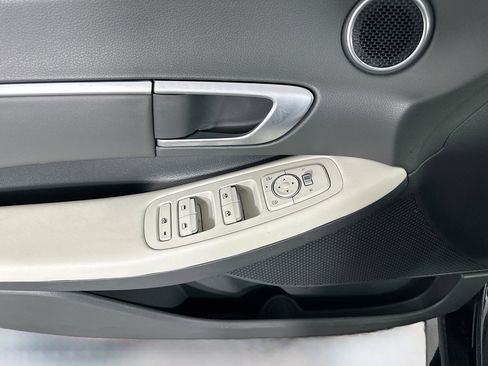 Used 2025 Hyundai Sonata SEL image 15