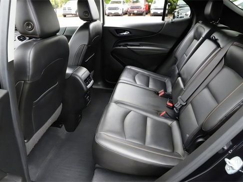Used 2020 Chevrolet Equinox Premier image 17