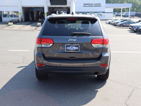 Used 2019 Jeep Grand Cherokee Laredo w/ Laredo X Package RWD image 21