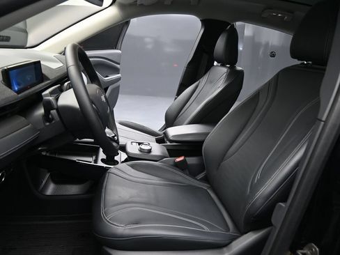 Used 2023 Ford Mustang Mach-E Premium RWD image 9