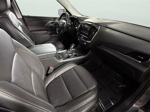 Used 2018 Chevrolet Traverse Premier w/ Driver Confidence II Package image 39