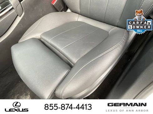 Used 2025 Mercedes-Benz CLA 250 4MATIC image 23