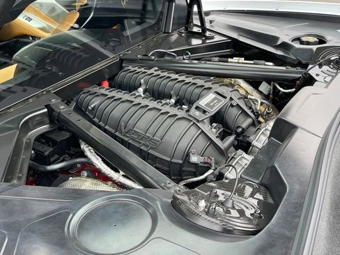 Used 2024 Chevrolet Corvette Z06 image 18