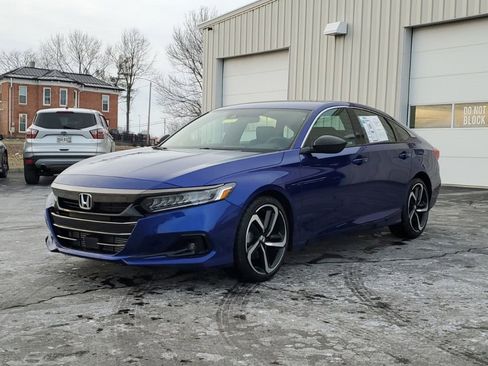Certified 2022 Honda Accord Sport image 3
