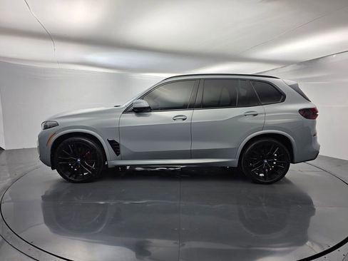 Used 2024 BMW X5 sDrive40i w/ M Sport Package RWD image 7