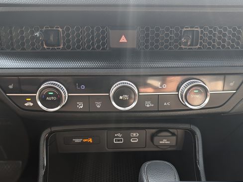 Used 2024 Honda CR-V EX image 23