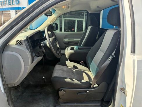 Used 2009 Chevrolet Silverado 1500 W/T w/ LS Package image 9