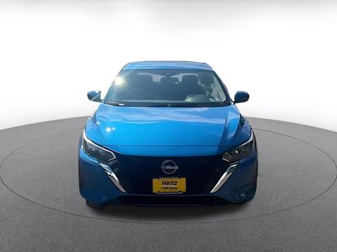 Used 2025 Nissan Sentra SV FWD image 4
