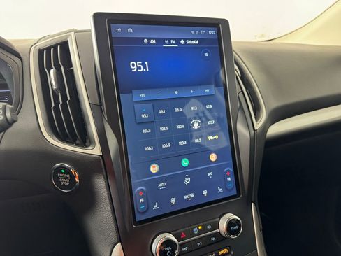 Used 2023 Ford Edge SEL image 20