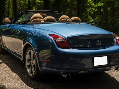 Used 2010 Lexus SC 430 Convertible RWD image 4